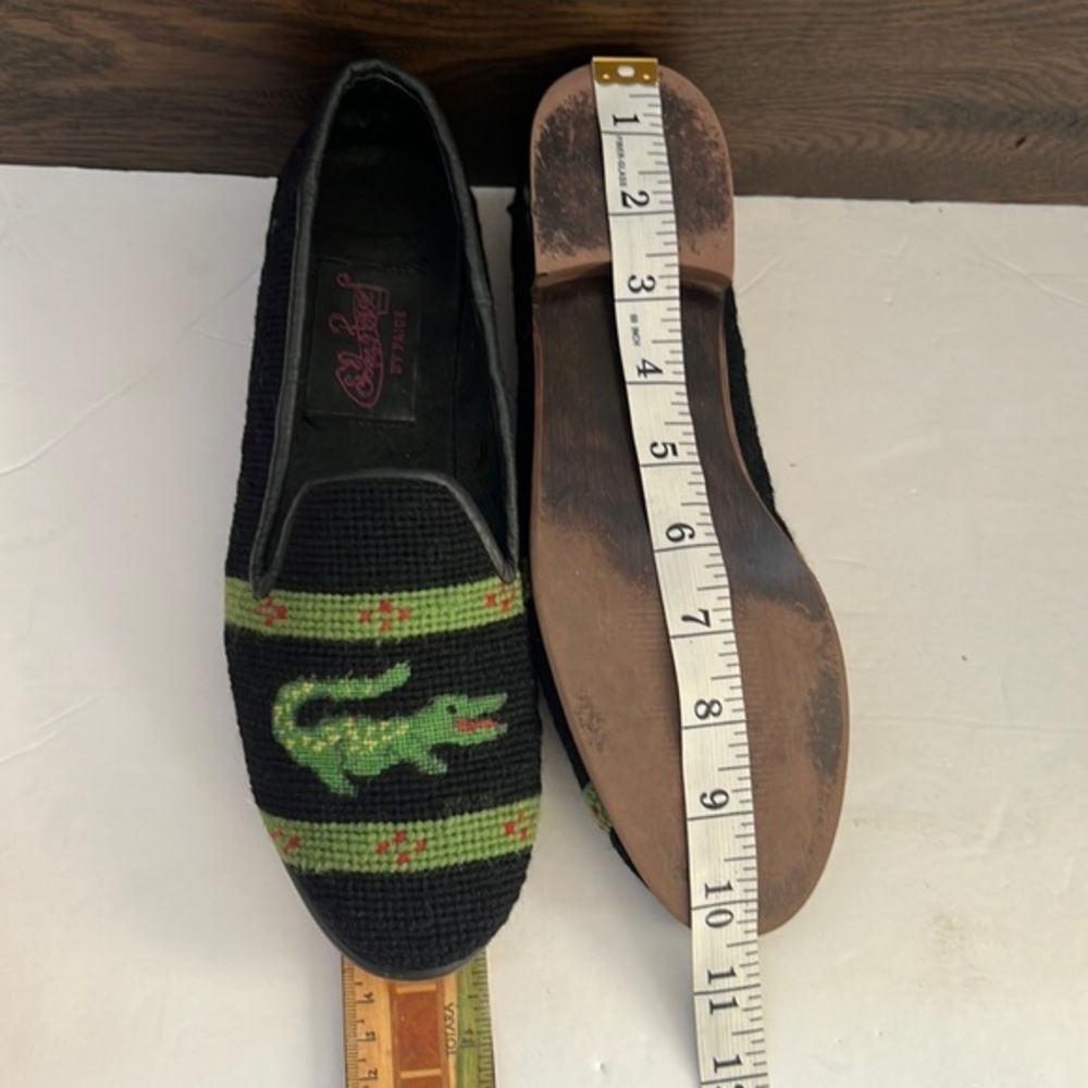 BY PAIGE needlepoint alligator đ slip on loafer shoes in size 8.5 - Picture 16 of 16